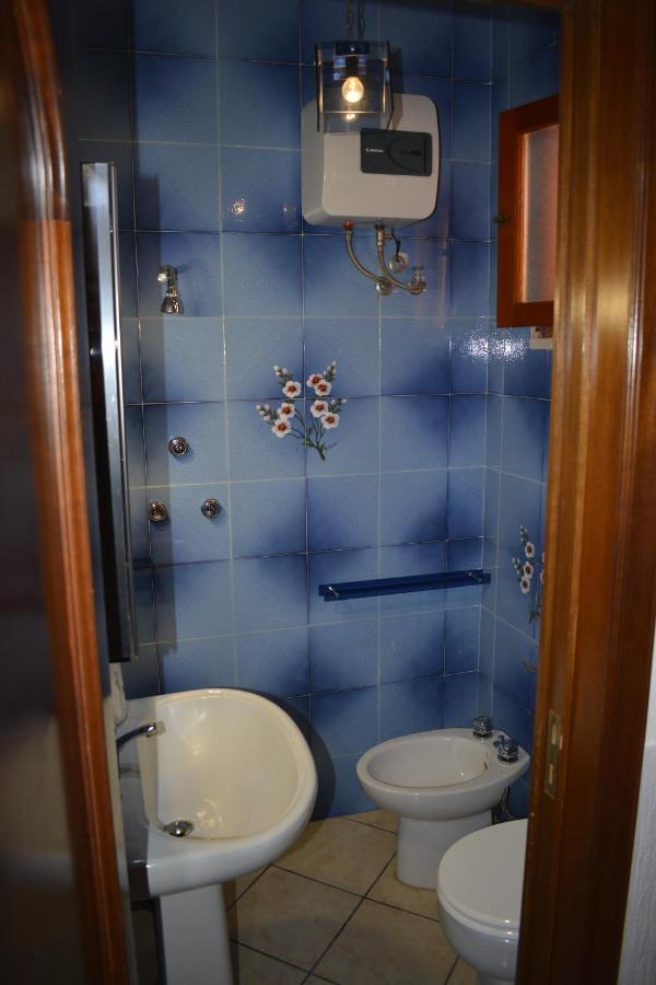 Casa Vacanza Pietro E Nina レッチェ エクステリア 写真
