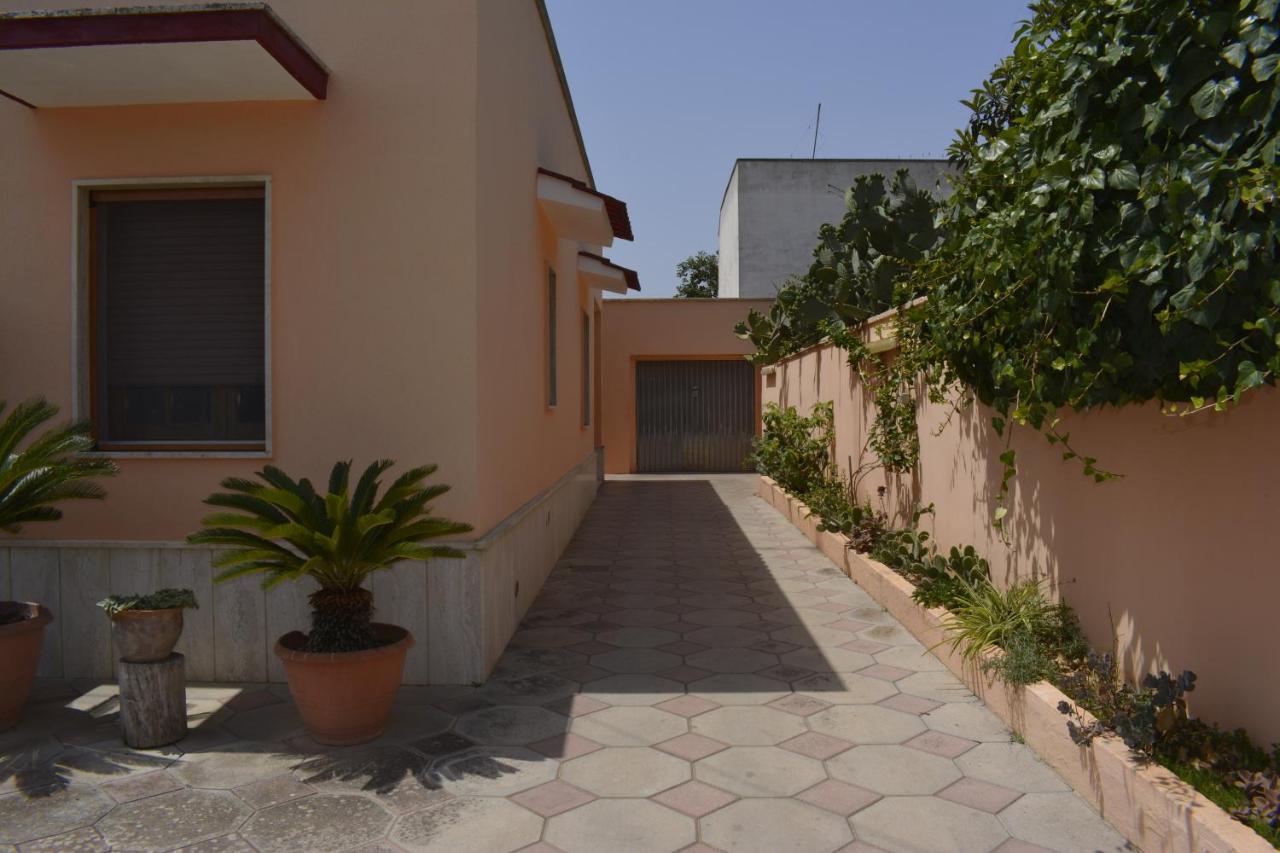 Casa Vacanza Pietro E Nina レッチェ エクステリア 写真